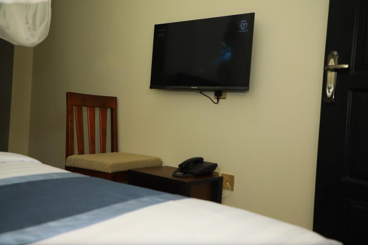 Galaxy Motel Kampala Zewnętrze zdjęcie