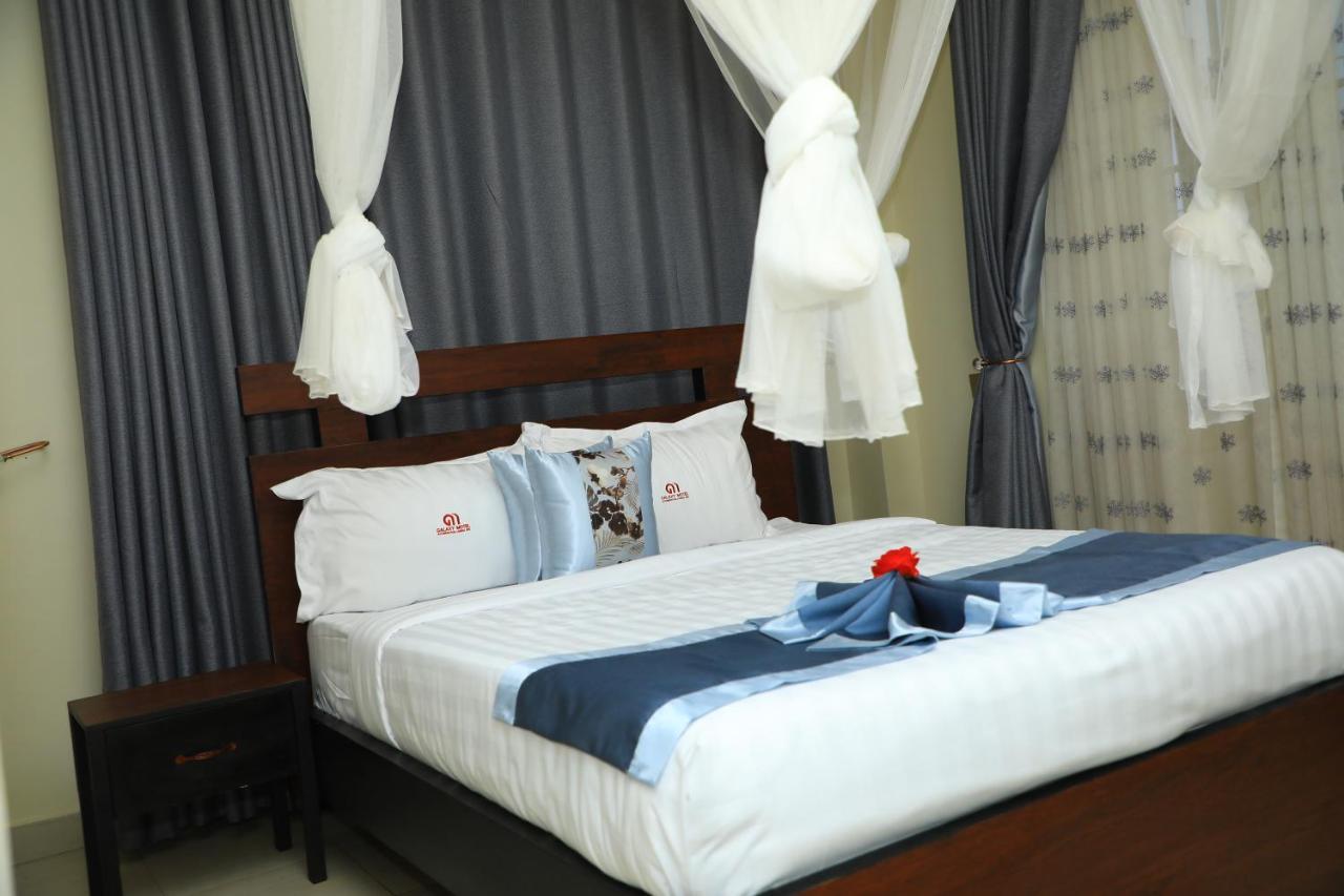 Galaxy Motel Kampala Zewnętrze zdjęcie