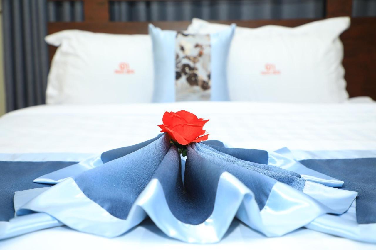 Galaxy Motel Kampala Zewnętrze zdjęcie