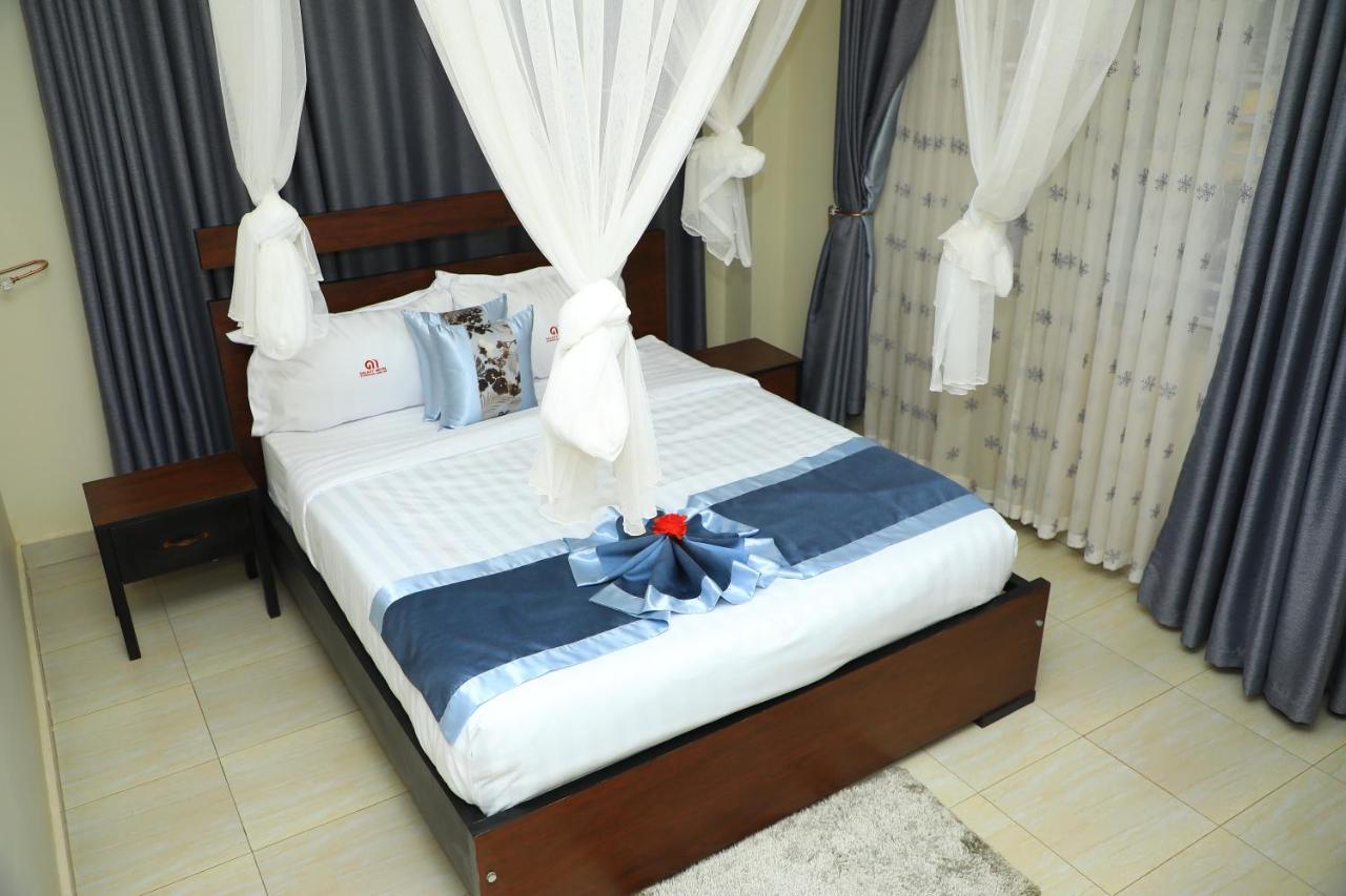 Galaxy Motel Kampala Zewnętrze zdjęcie