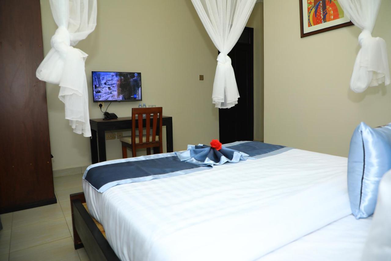 Galaxy Motel Kampala Zewnętrze zdjęcie