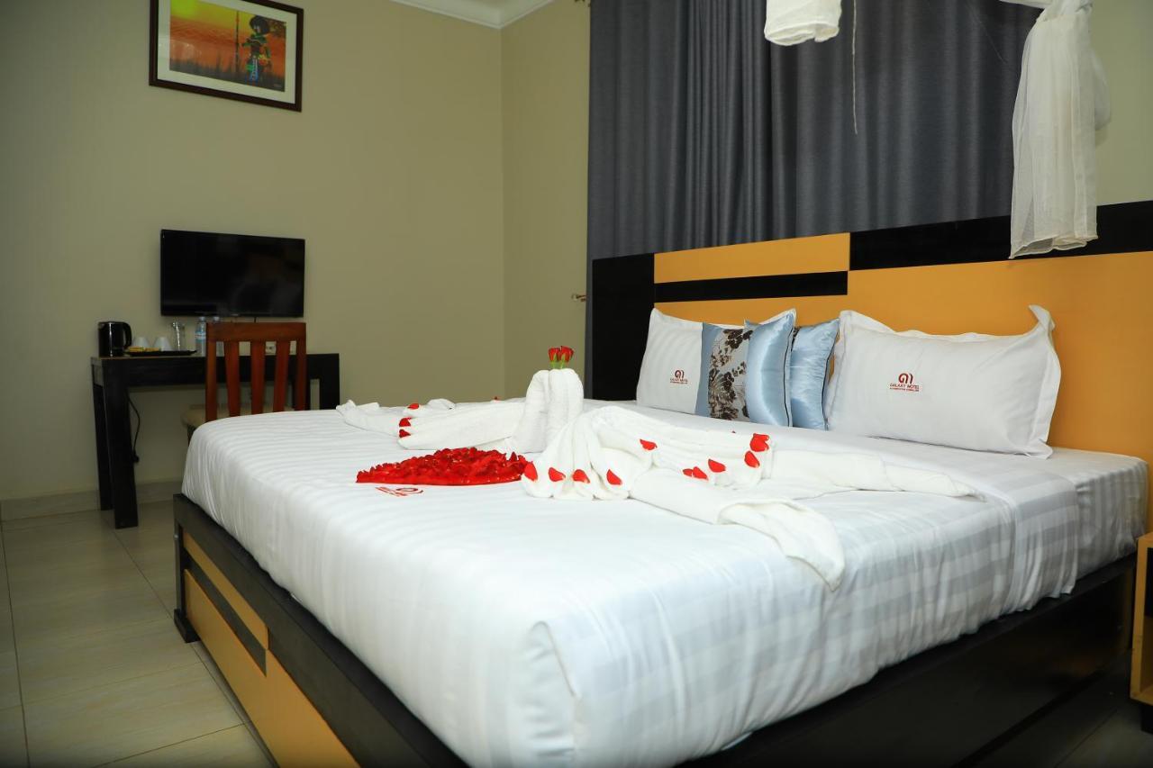 Galaxy Motel Kampala Zewnętrze zdjęcie