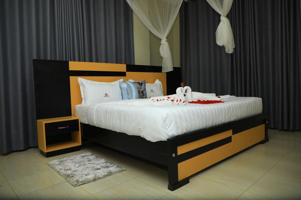 Galaxy Motel Kampala Zewnętrze zdjęcie